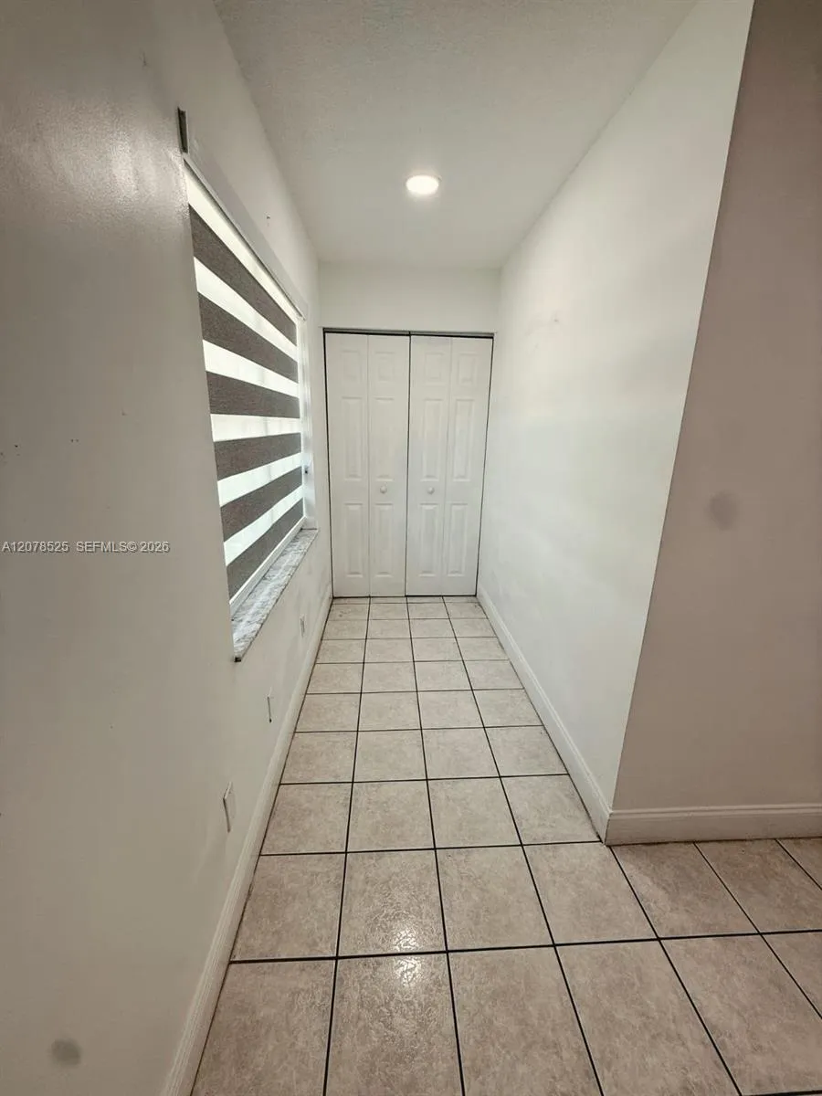 14045 SW 103rd Ter Miami, FL 33186