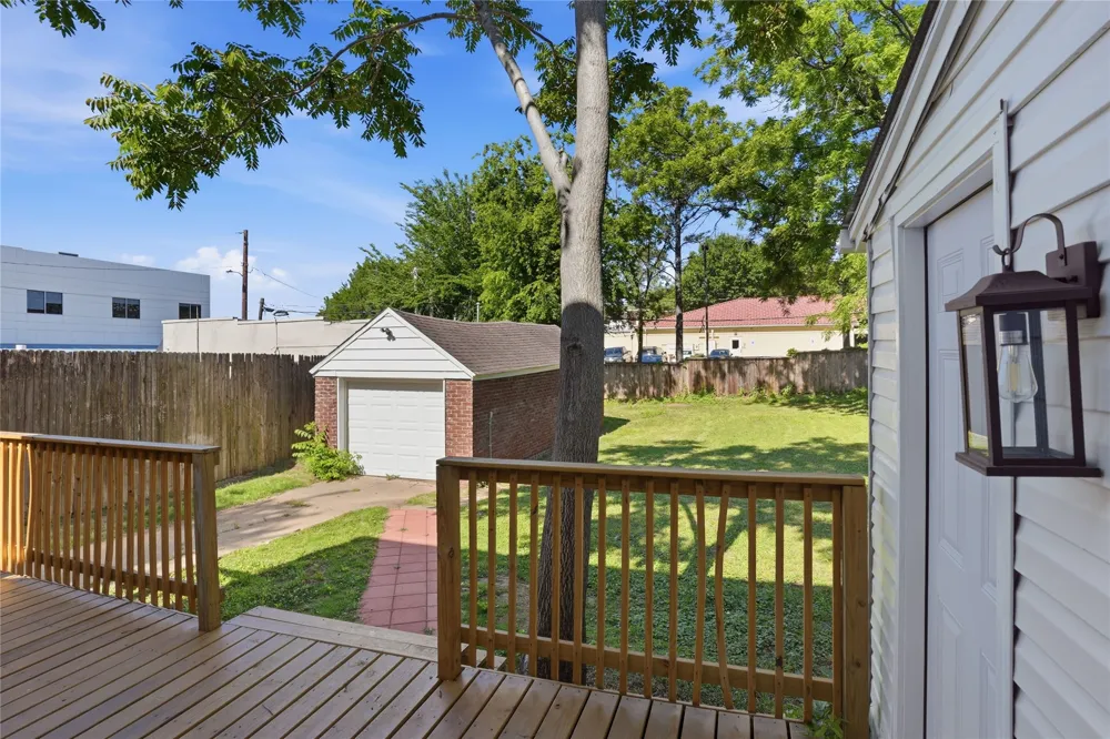 1628 S Victor Avenue Tulsa, OK 74104