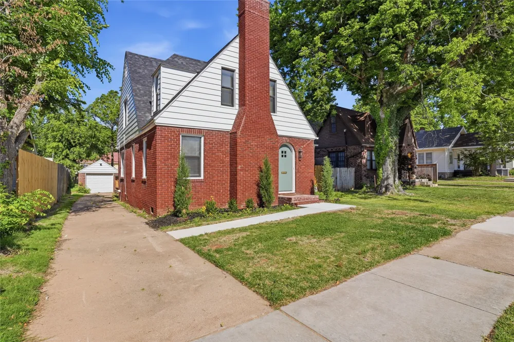 1628 S Victor Avenue Tulsa, OK 74104