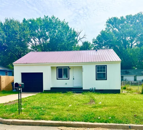 1524 S Santa Fe