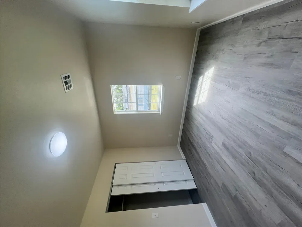 1524 S Santa Fe Bartlesville, OK 74003