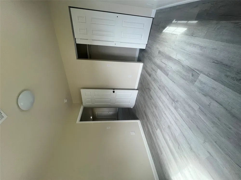 1524 S Santa Fe Bartlesville, OK 74003