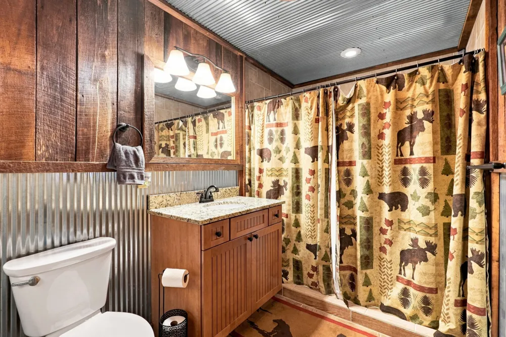 59 Russell Ln Pleasant Shade, TN 37145