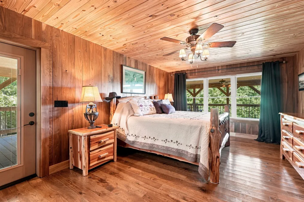 59 Russell Ln Pleasant Shade, TN 37145