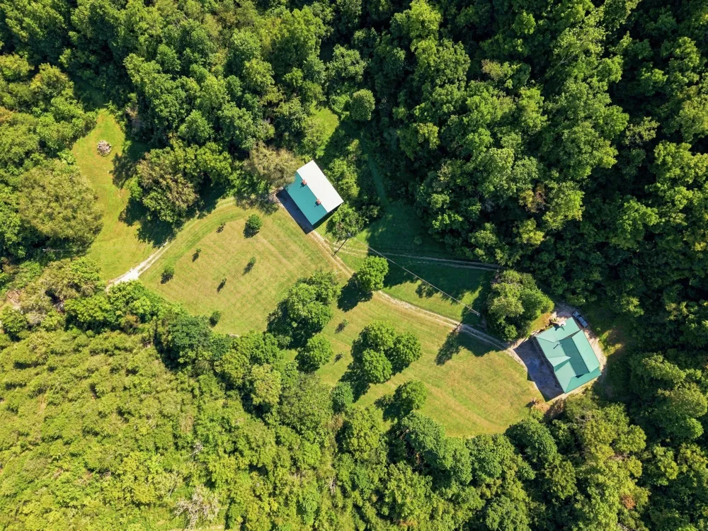 59 Russell Ln Pleasant Shade, TN 37145