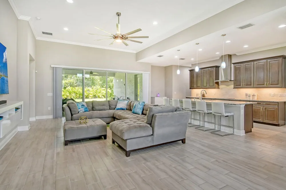 19815 BRIDGETOWN LOOP Venice, FL 34293