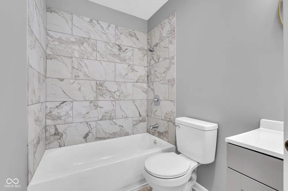 2824 S Rybolt Avenue Indianapolis, IN 46241