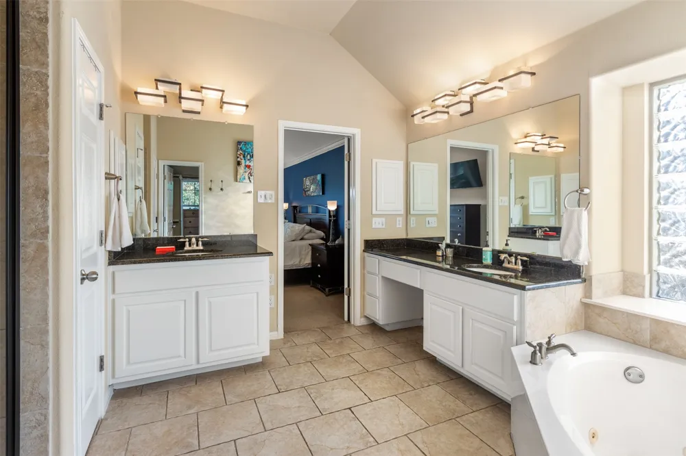 11508 Via Grande Drive Austin, TX 78739