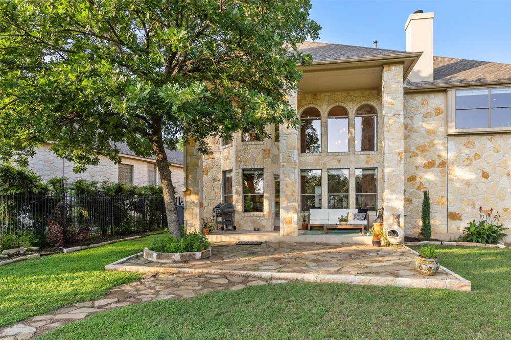 11508 Via Grande Drive Austin, TX 78739
