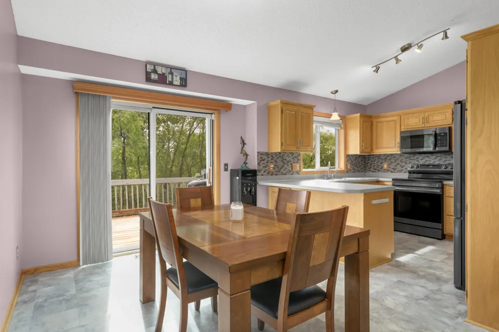 18011 Johnson Street NW Elk River, MN 55330