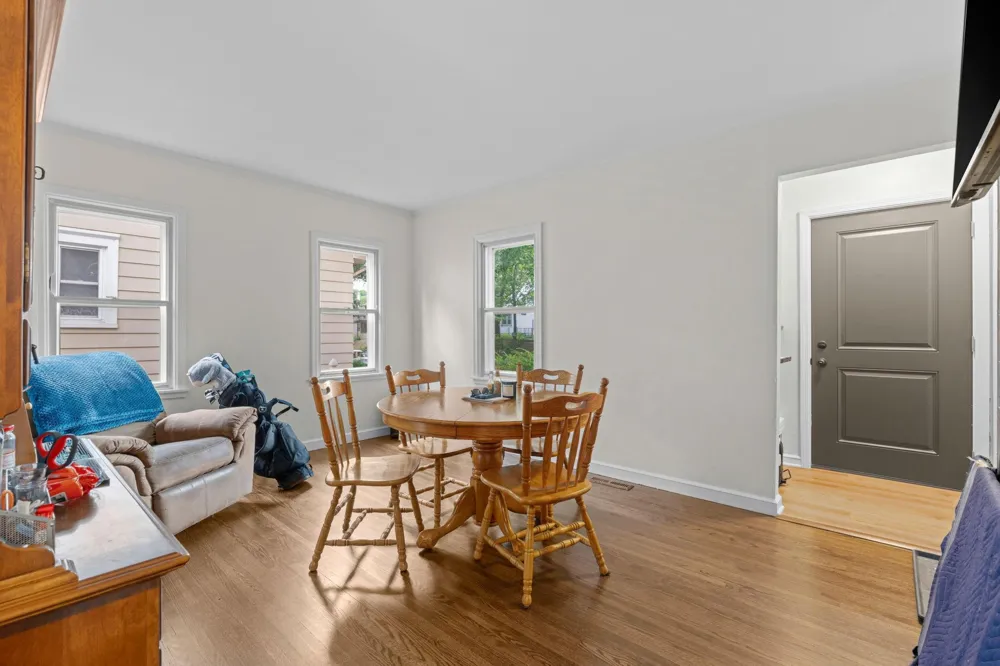 2627 Mckinley Street NE Minneapolis, MN 55418