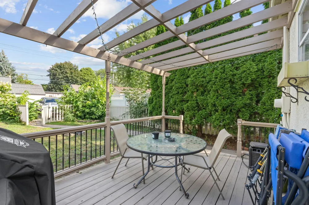 2627 Mckinley Street NE Minneapolis, MN 55418