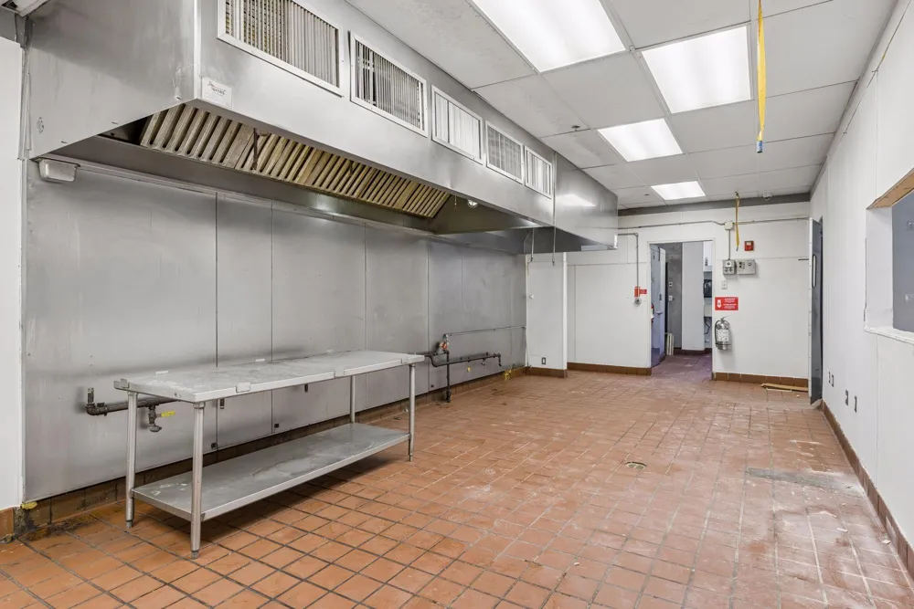 1501 E Lake Street Minneapolis, MN 55407