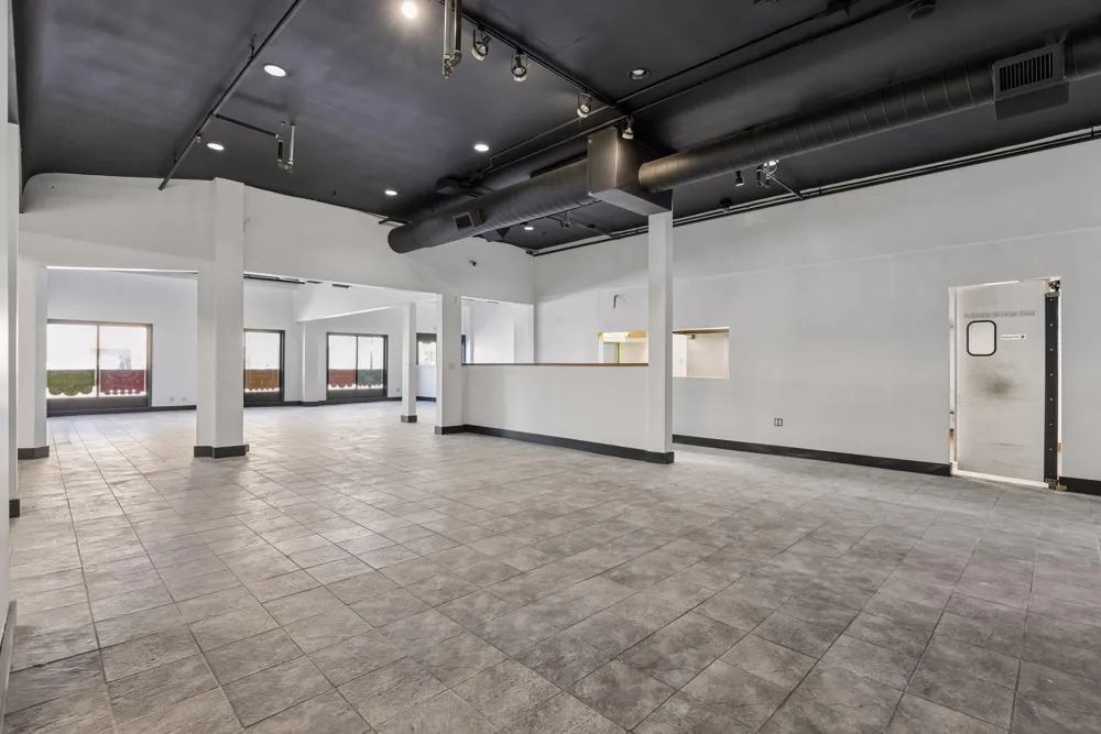1501 E Lake Street Minneapolis, MN 55407