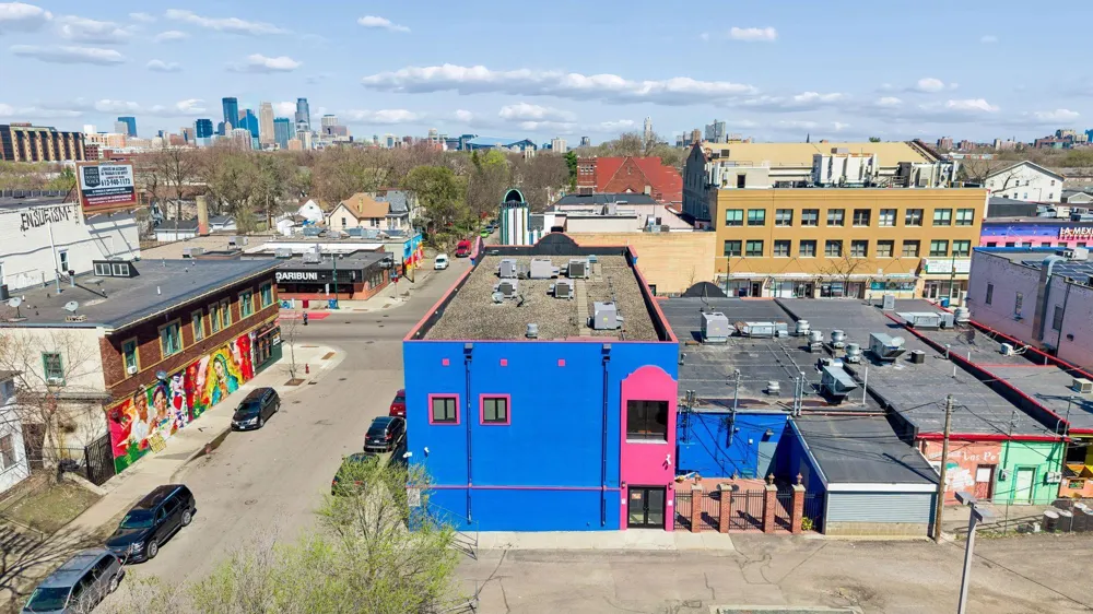 1501 E Lake Street Minneapolis, MN 55407
