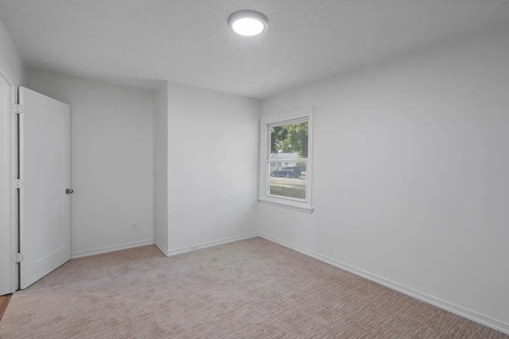5226 Girard Avenue Minneapolis, MN 55430