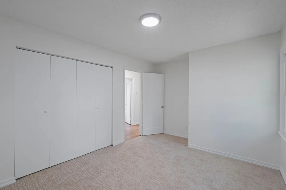 5226 Girard Avenue Minneapolis, MN 55430