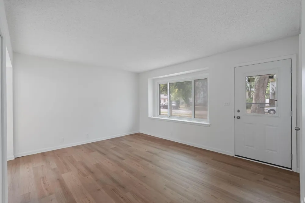 5226 Girard Avenue Minneapolis, MN 55430