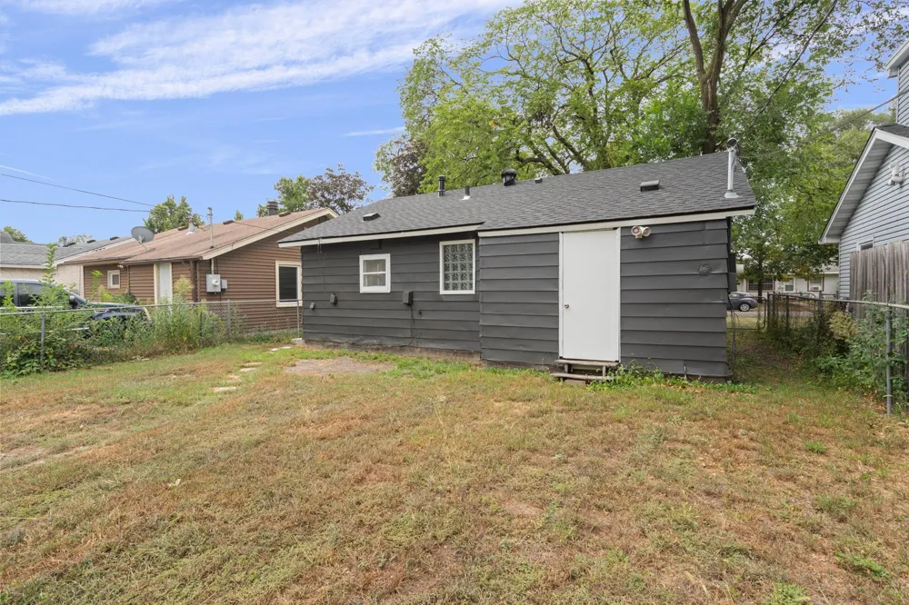 5226 Girard Avenue Minneapolis, MN 55430