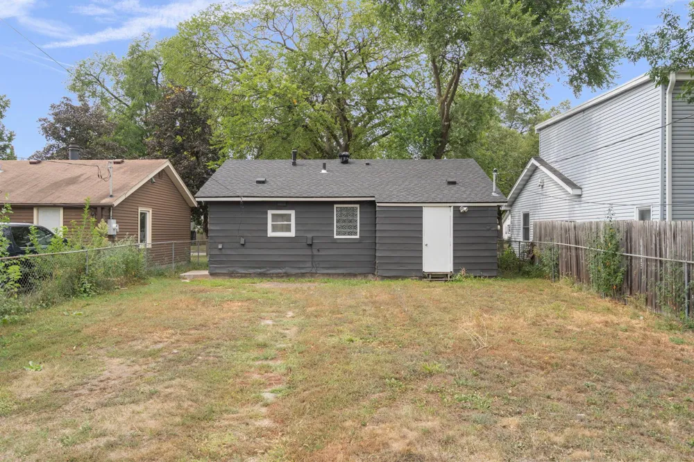 5226 Girard Avenue Minneapolis, MN 55430