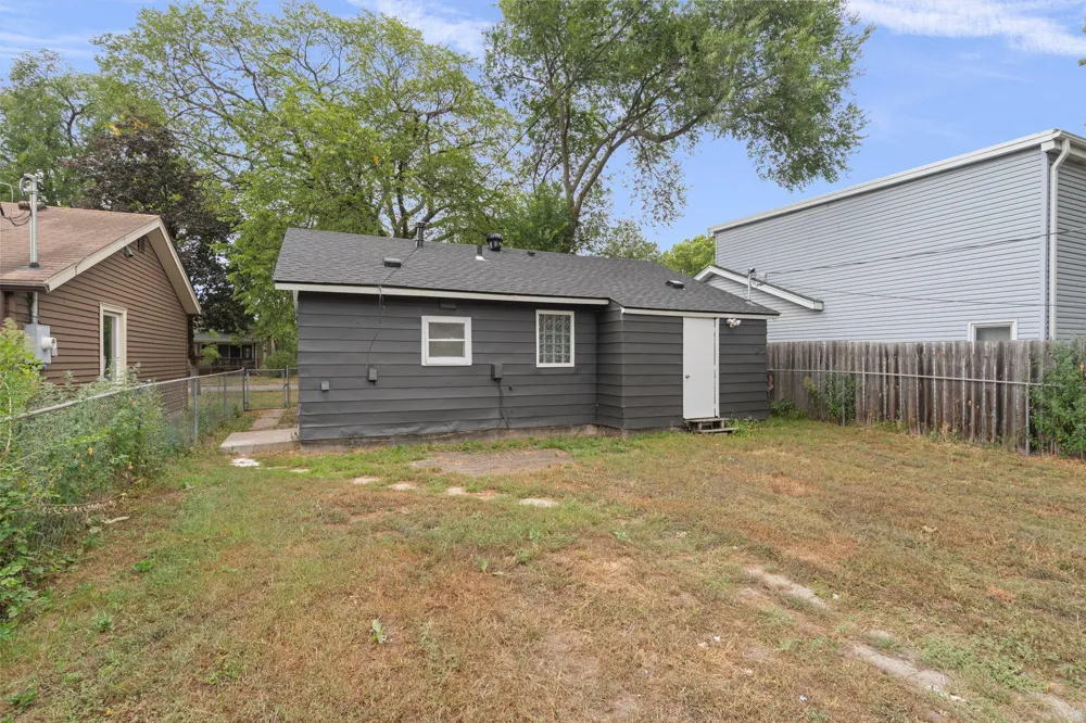 5226 Girard Avenue Minneapolis, MN 55430