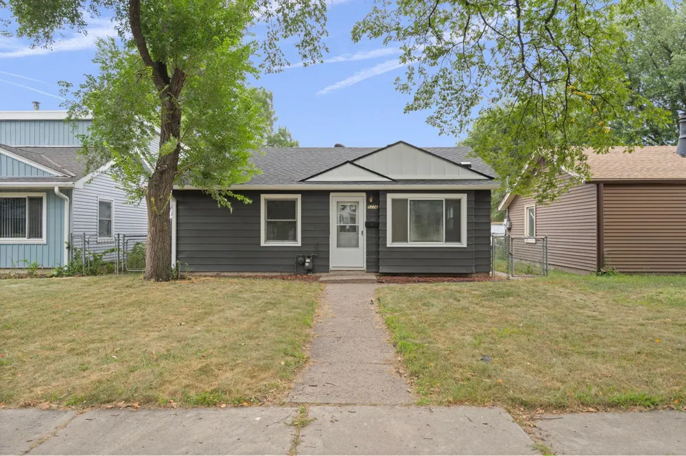 5226 Girard Avenue Minneapolis, MN 55430