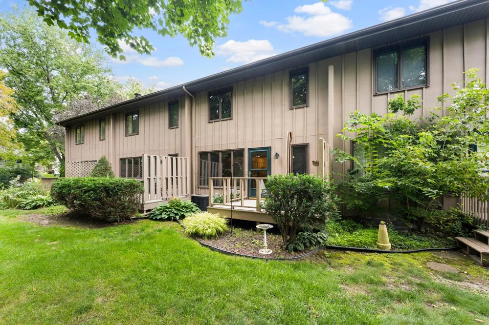 1232 Woodley Street E Northfield, MN 55057