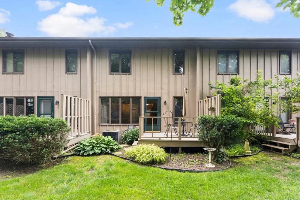 1232 Woodley Street E Northfield, MN 55057