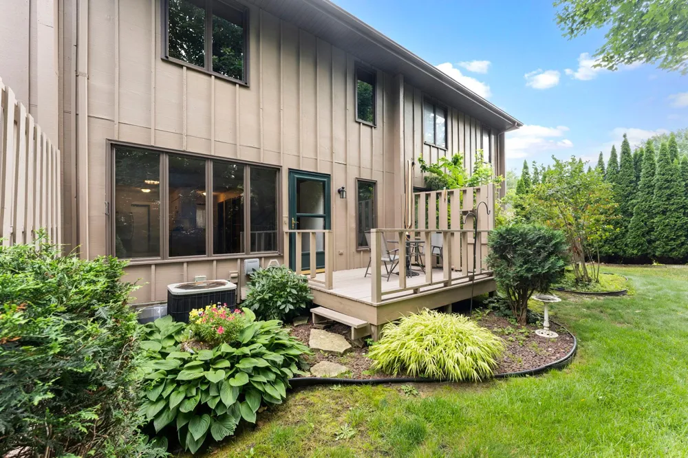 1232 Woodley Street E Northfield, MN 55057