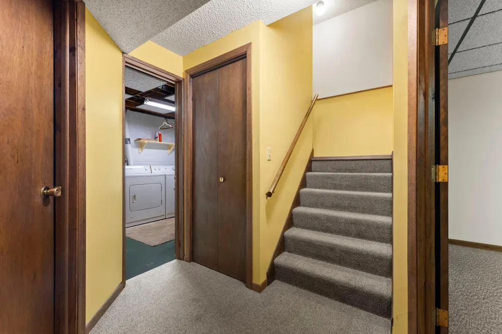 1232 Woodley Street E Northfield, MN 55057