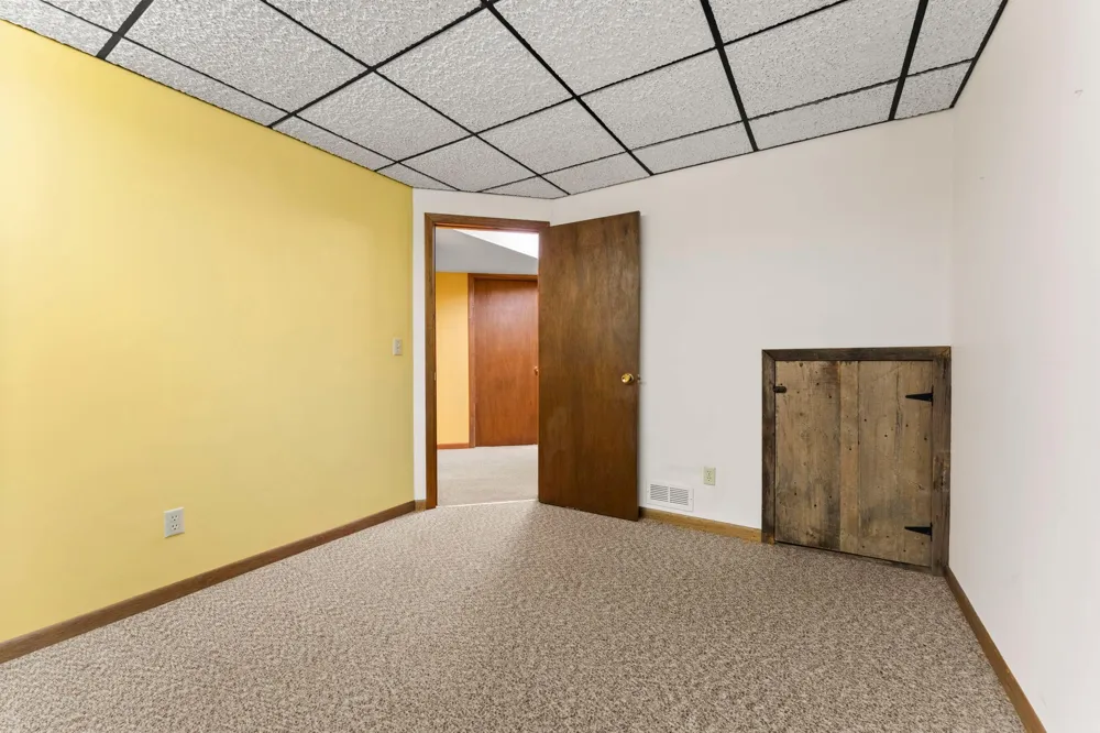 1232 Woodley Street E Northfield, MN 55057