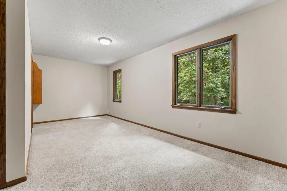 1232 Woodley Street E Northfield, MN 55057