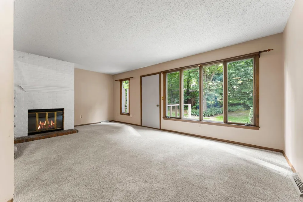 1232 Woodley Street E Northfield, MN 55057