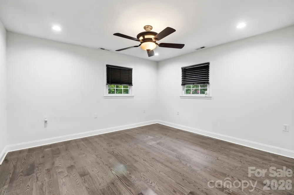 6081 Cambridge Drive Harrisburg, NC 28075