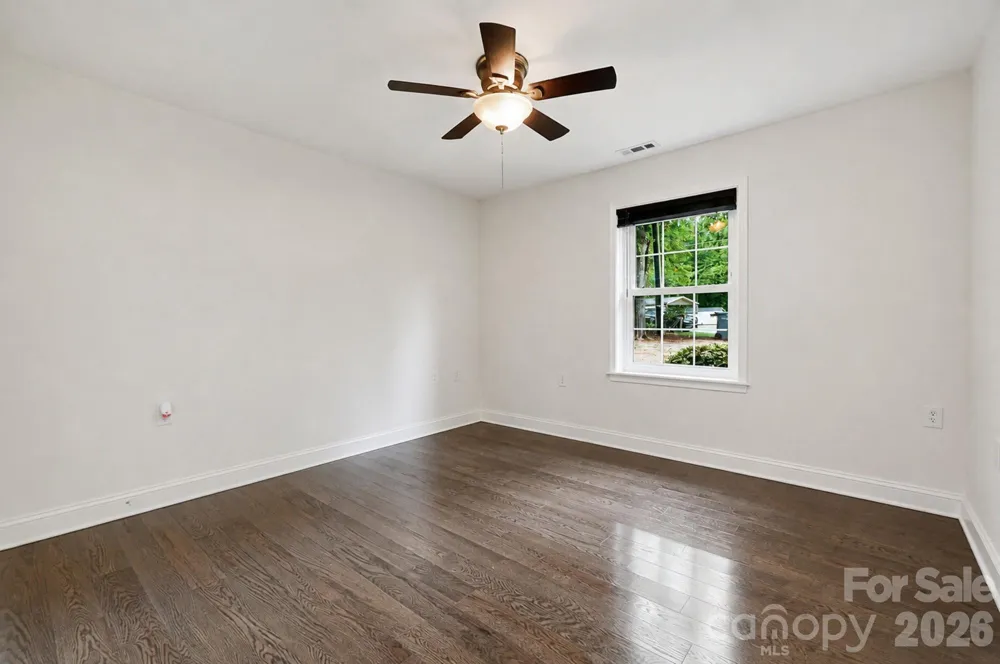 6081 Cambridge Drive Harrisburg, NC 28075