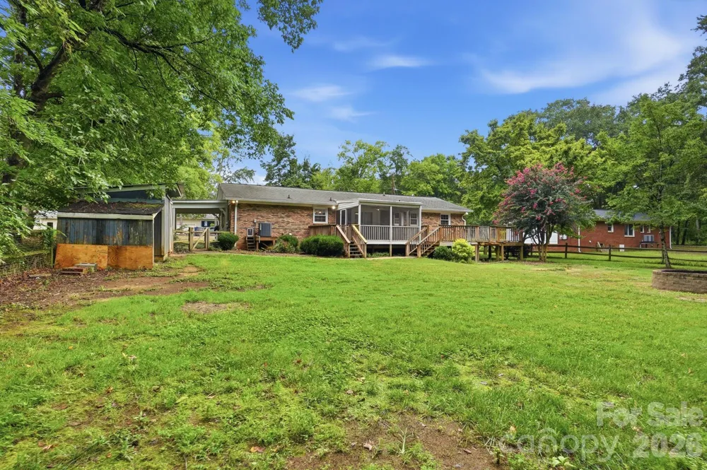 6081 Cambridge Drive Harrisburg, NC 28075