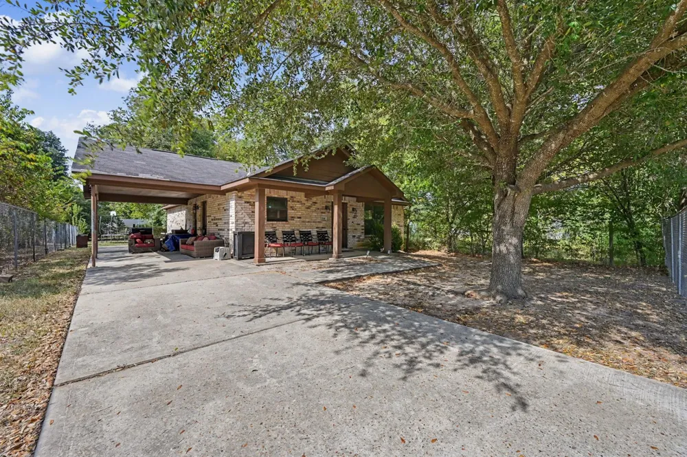 704 Dr Martin Luther King Jr Place Conroe, TX 77301