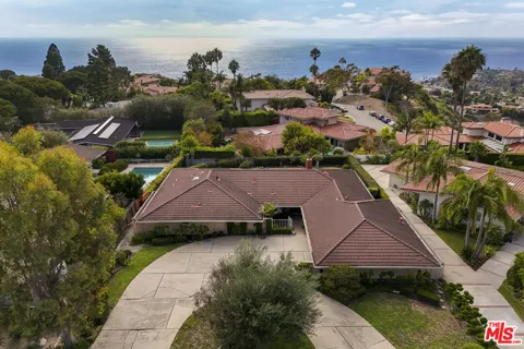 29917 Avenida Anillo