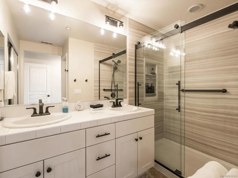 790 Harbor Cliff Way #191 Oceanside, CA 92054
