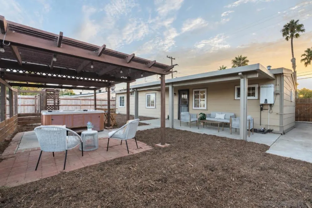 901 Capistrano Oceanside, CA 92058