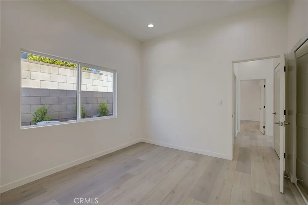 10922 Garden Grove Avenue Porter Ranch, CA 91326