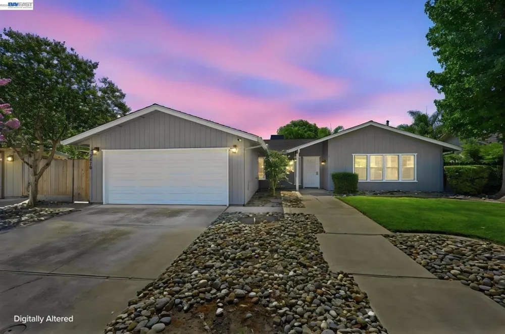 2870 Smoke Tree Cir Stockton, CA 95209