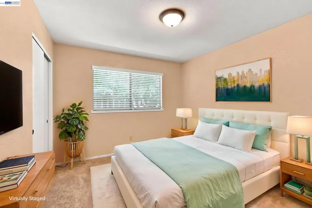 2870 Smoke Tree Cir Stockton, CA 95209