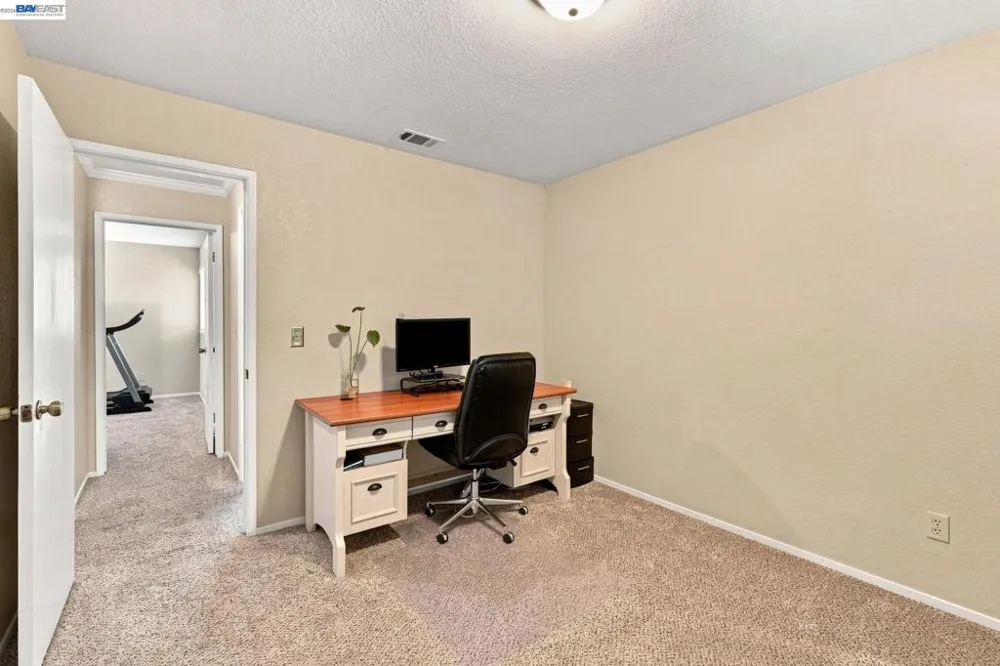 2870 Smoke Tree Cir Stockton, CA 95209