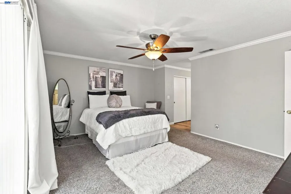 2870 Smoke Tree Cir Stockton, CA 95209