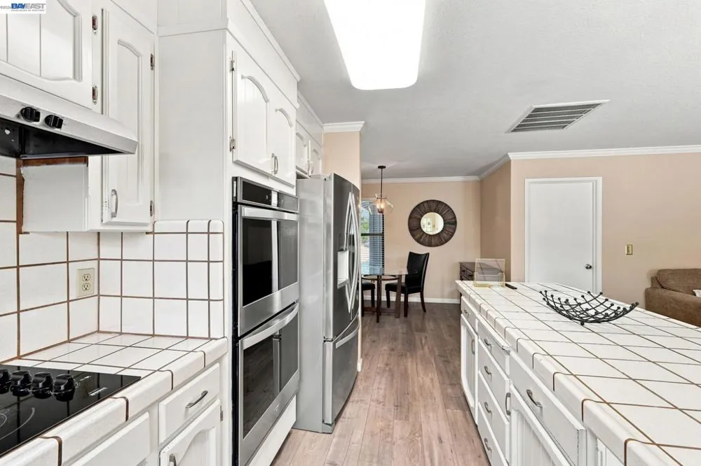 2870 Smoke Tree Cir Stockton, CA 95209