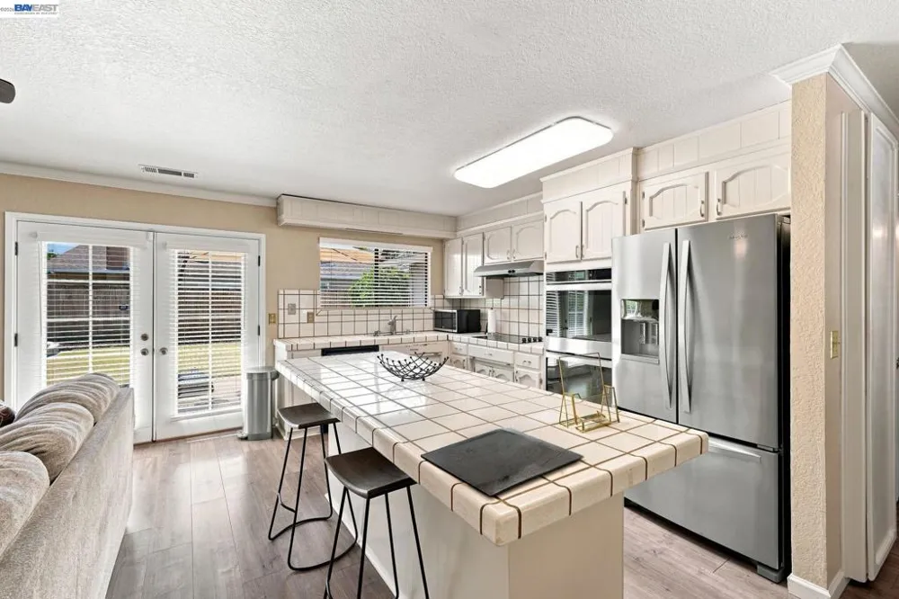 2870 Smoke Tree Cir Stockton, CA 95209