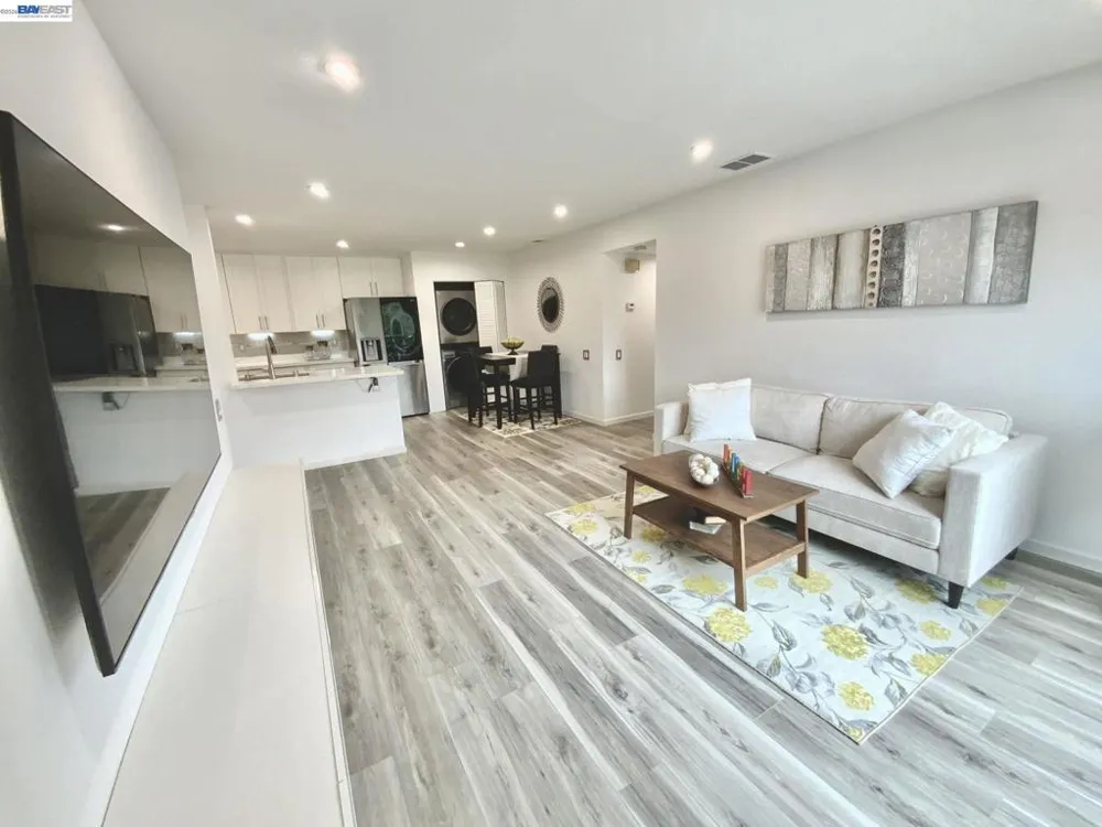 277 Hackamore Cmn Fremont, CA 94539