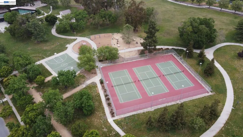 277 Hackamore Cmn Fremont, CA 94539