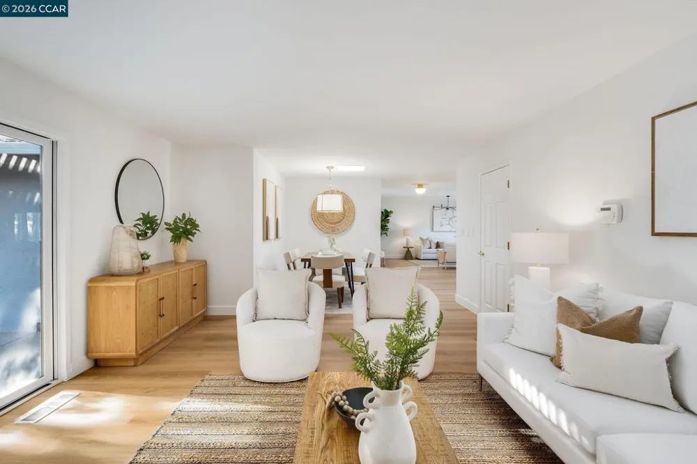 5525 San Antonio St Pleasanton, CA 94566